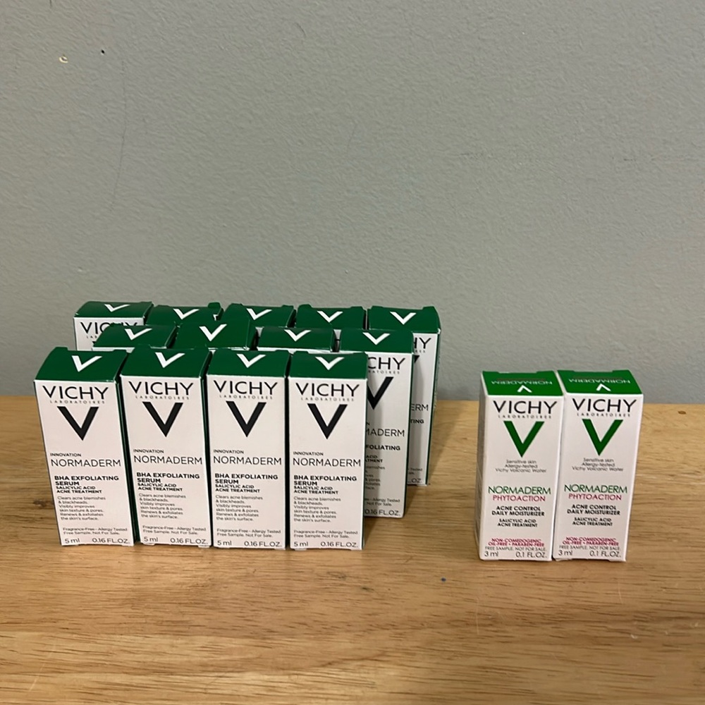 Vichy Laboratories Normaderm Bundle